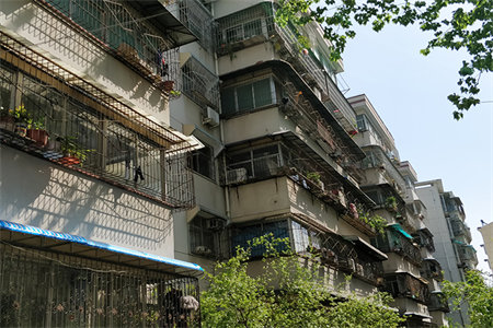 民心幸福家园3室2厅2卫63万119m2毛坯房出售